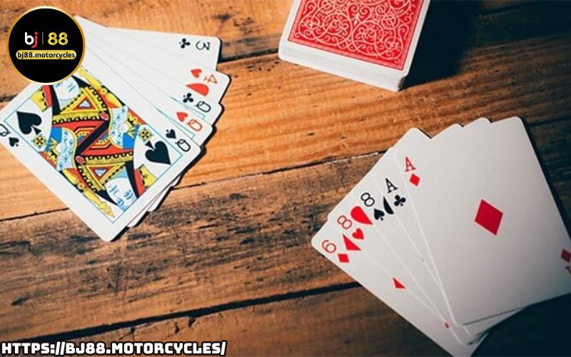 Tham gia Phỏm BJ88 để tận hưởng game bài kinh điển, đấu trí cực căng với giao diện siêu mượt